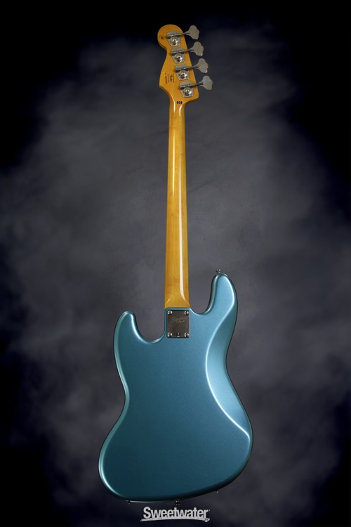 Squier JJ Jazz-back